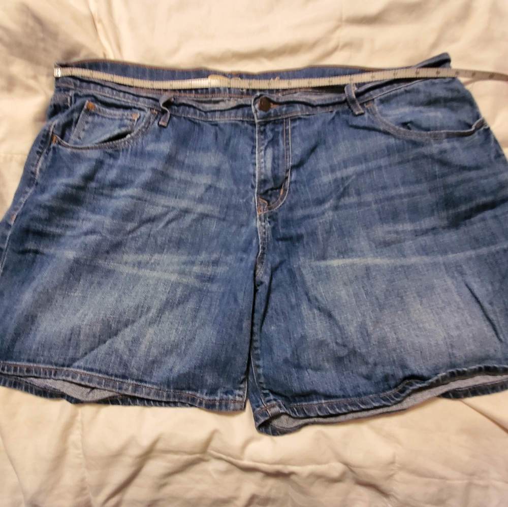 Old Navy Boyfriend Size 16 Jean Shorts